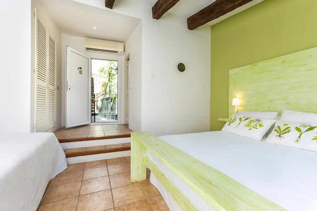 El Cau Del Papibou - Adults Only Hotel Peratallada